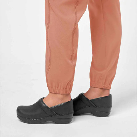 women's force cross-flex jogger scrub pant